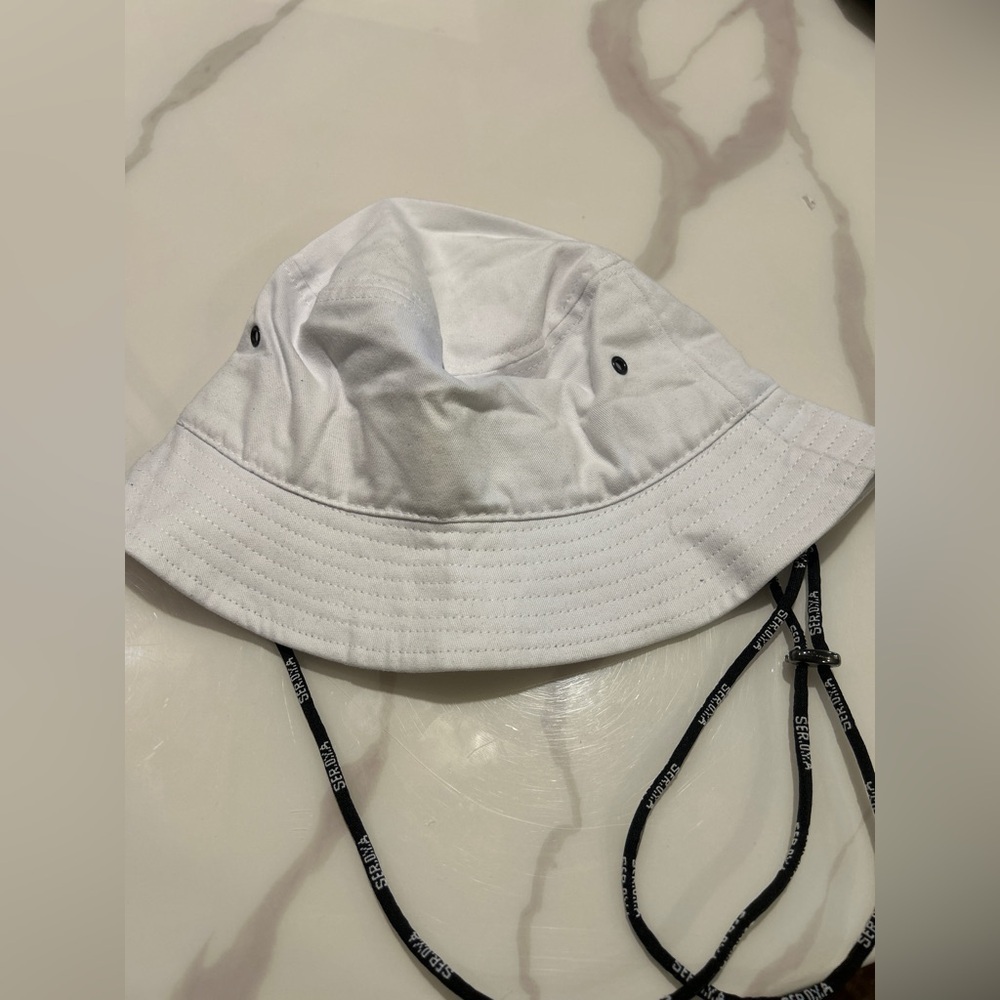 ser.o.ya white washed denim bucket hat with drawstring detail size small medium - Picture 5 of 5